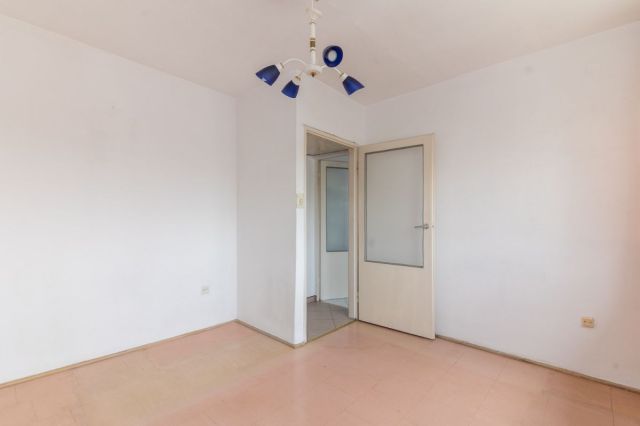 Mieszkanie 3-pokojowe Warszawa Targówek, ul. Łojewska. Zdjęcie 1