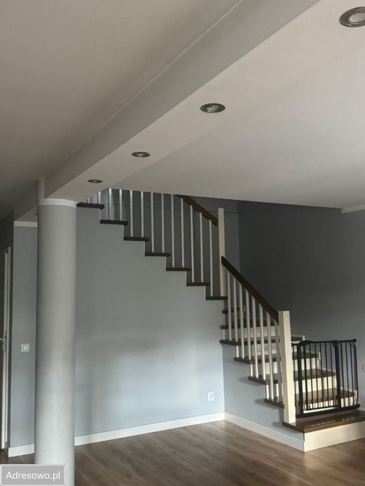 dom szeregowy, 4 pokoje Świdnik, ul. kard. Stefana Wyszyńskiego. Zdjęcie 4