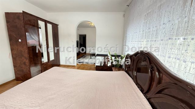 dom wolnostojący, 10 pokoi Tomaszów Mazowiecki. Zdjęcie 11