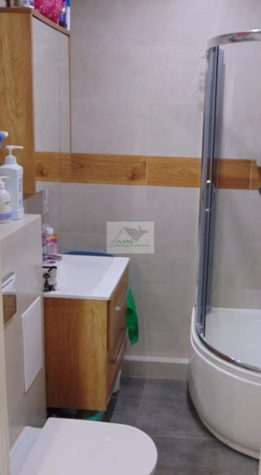 Mieszkanie 2-pokojowe Dzierżoniów, os. Błękitne. Zdjęcie 5