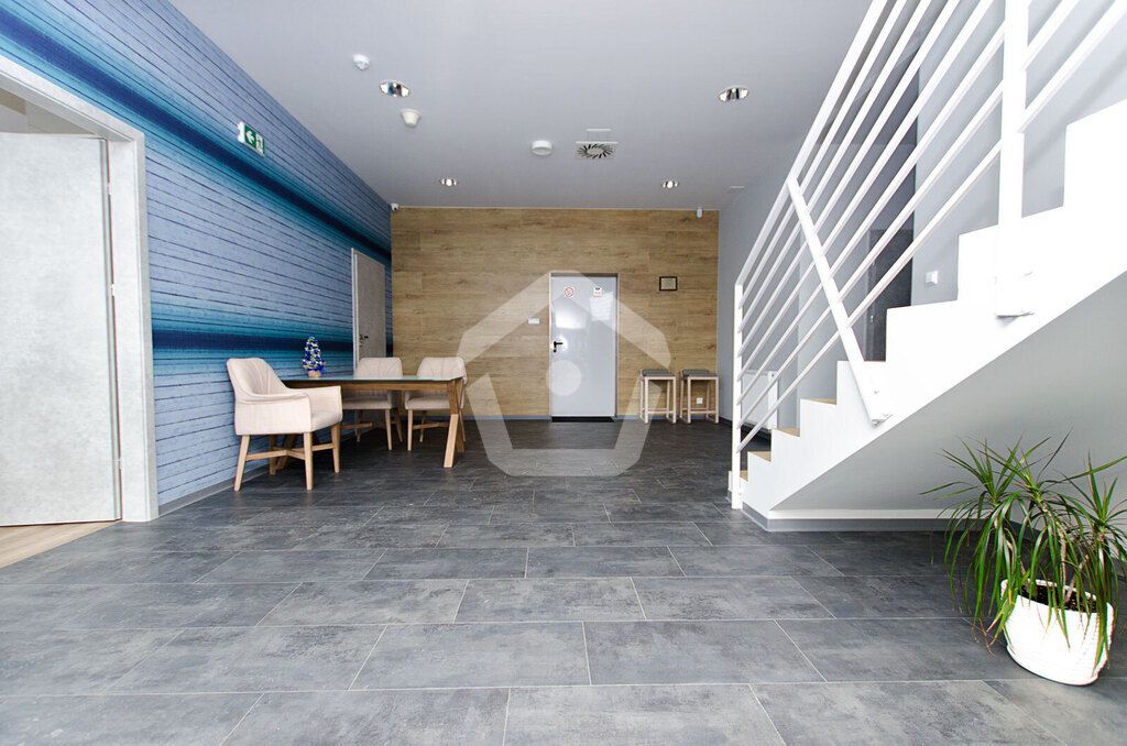 Hala/magazyn Łąka. Zdjęcie 9