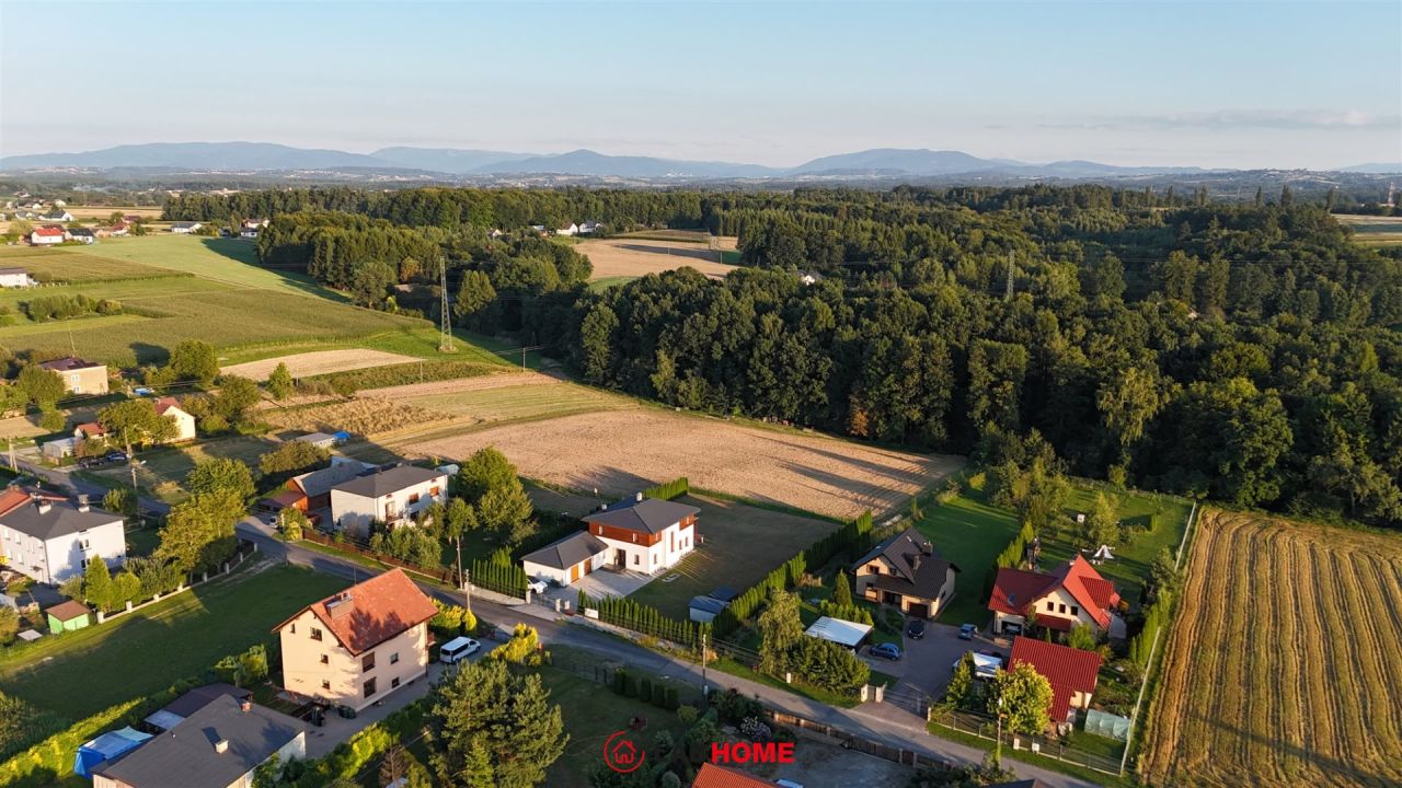 dom wolnostojący, 7 pokoi Kończyce Małe, ul. Folwarczna. Zdjęcie 4