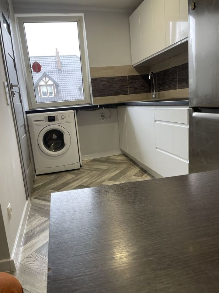 Mieszkanie 2-pokojowe Jelenia Góra Zabobrze, ul. Cypriana Kamila Norwida. Zdjęcie 3