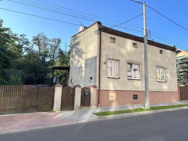 dom wolnostojący, 2 pokoje Czeladź. Zdjęcie 1