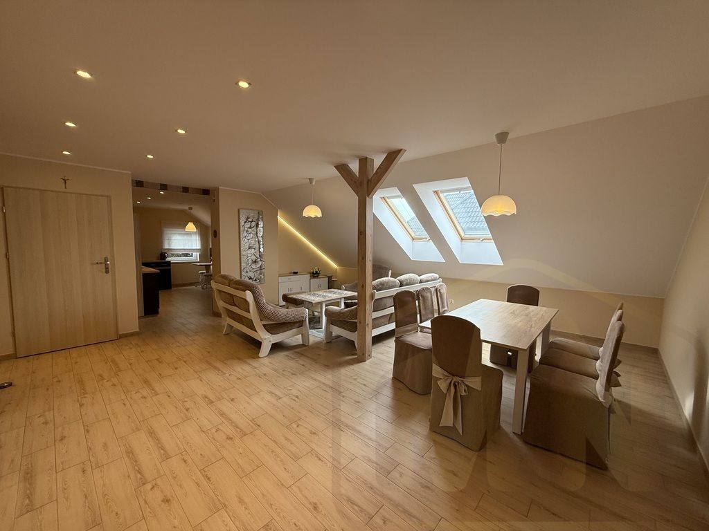 dom wolnostojący, 7 pokoi Leszno Zatorze. Zdjęcie 16