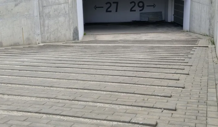 Garaż/miejsce parkingowe Gniezno, ul. Witolda Gombrowicza