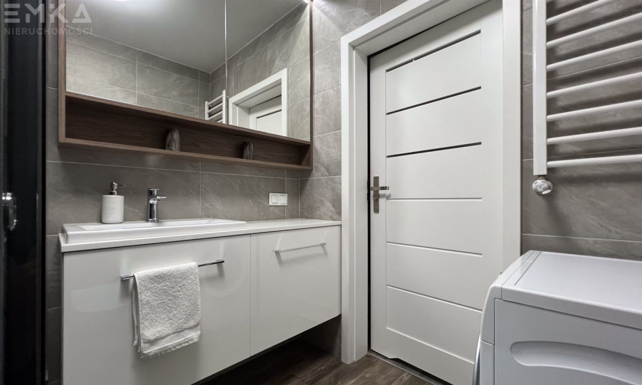 Mieszkanie 4-pokojowe Starogard Gdański, ul. Alojzego Pawła Gusowskiego. Zdjęcie 32