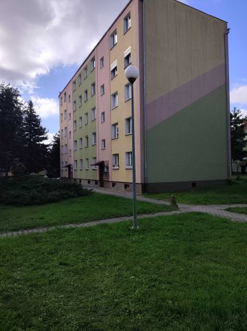 Mieszkanie 3-pokojowe Brzeg Dolny, ul. Jana Pawła II. Zdjęcie 1