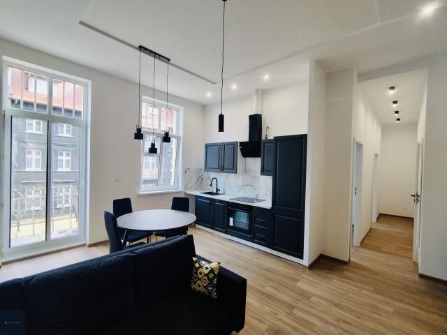 Mieszkanie 3-pokojowe Katowice Śródmieście, ul. Tadeusza Kościuszki. Zdjęcie 1