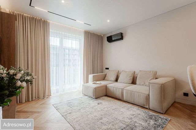 Mieszkanie 3-pokojowe Warszawa Wola, ul. Gumińska. Zdjęcie 1