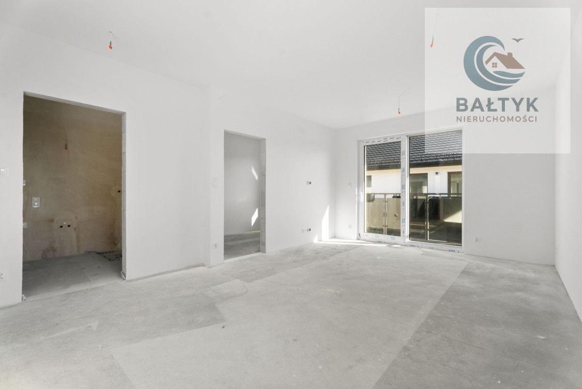 Mieszkanie 4-pokojowe Kębłowo. Zdjęcie 3