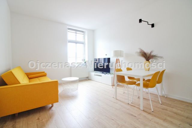 Mieszkanie 2-pokojowe Bydgoszcz Śródmieście, ul. Henryka Sienkiewicza. Zdjęcie 2