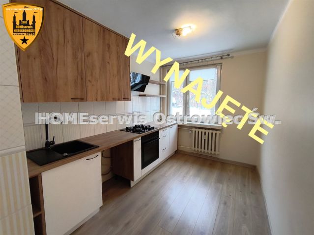 Mieszkanie 3-pokojowe Ostrowiec Świętokrzyski Centrum. Zdjęcie 1