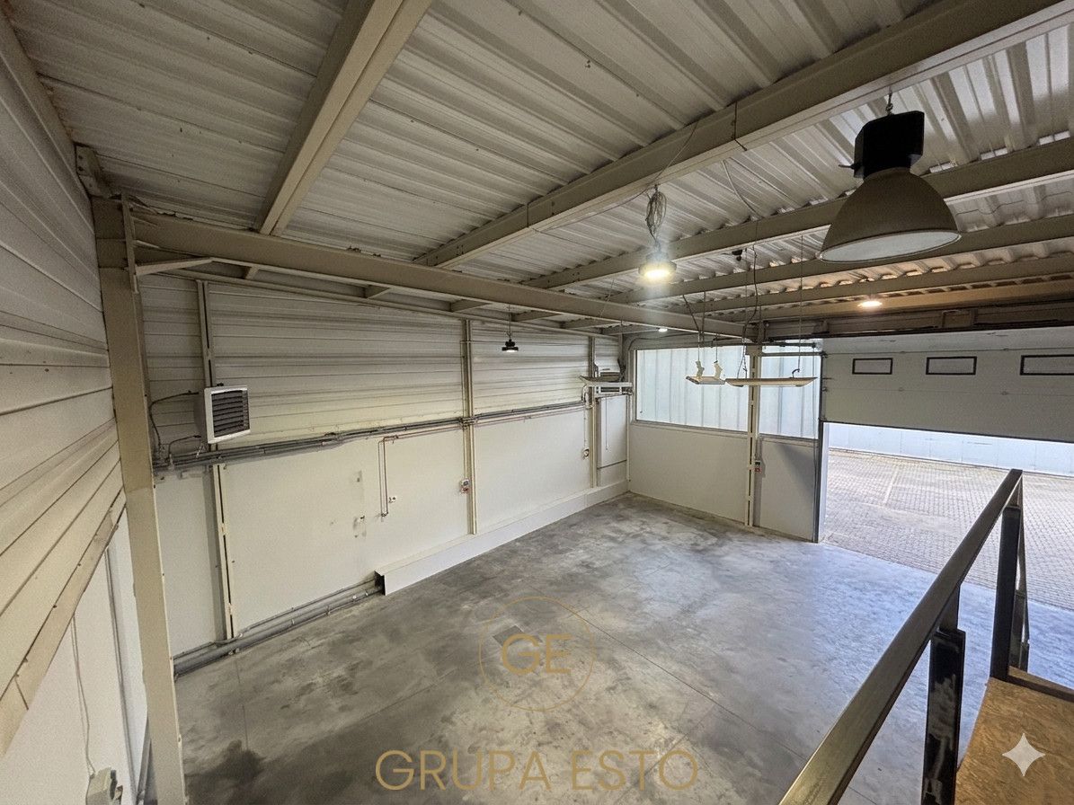 Lokal Kraków Podgórze, ul. Tadeusza Romanowicza. Zdjęcie 9