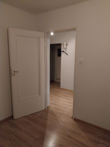 Mieszkanie 3-pokojowe Chmielnik, ul. Piastów. Zdjęcie 9