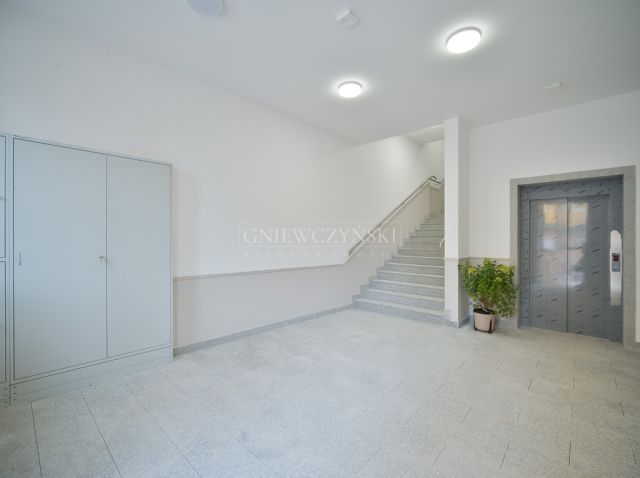 Mieszkanie 3-pokojowe Grodków, rynek Rynek. Zdjęcie 11