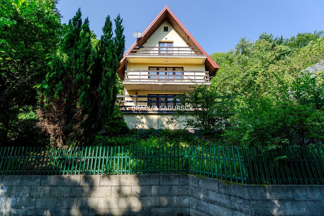 dom, 5 pokoi Poręba. Zdjęcie 29