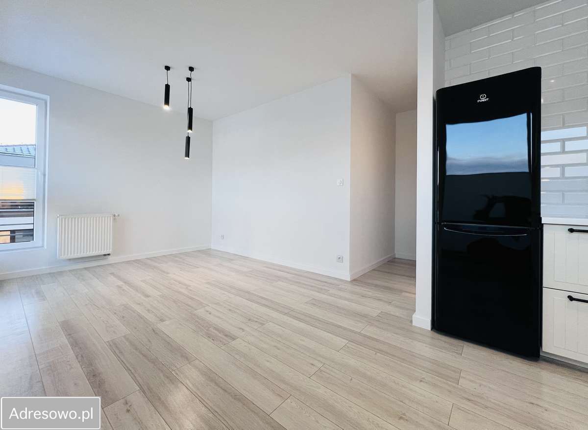 Mieszkanie 3-pokojowe Reda Centrum, ul. Olimpijska. Zdjęcie 2