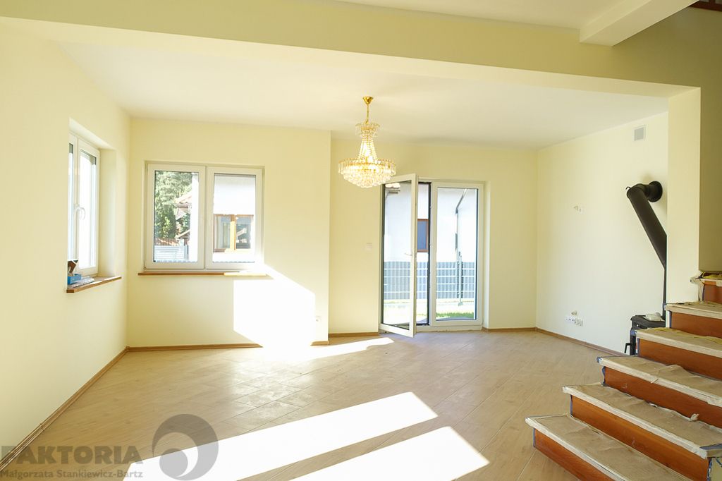 bliźniak, 5 pokoi Dobra. Zdjęcie 37