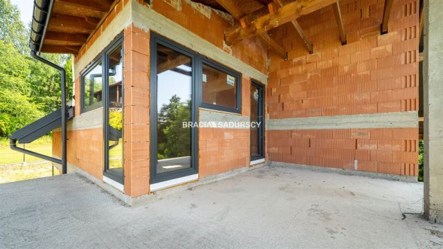 dom wolnostojący, 5 pokoi Głogoczów. Zdjęcie 12