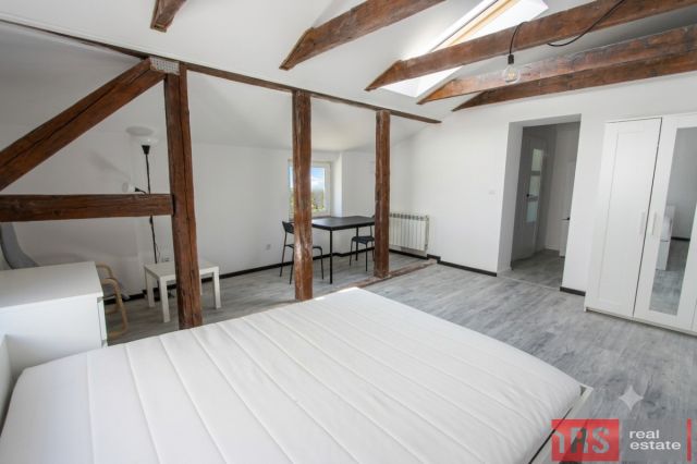 kamienica, 9 pokoi Świętochłowice, ul. Szkolna. Zdjęcie 11