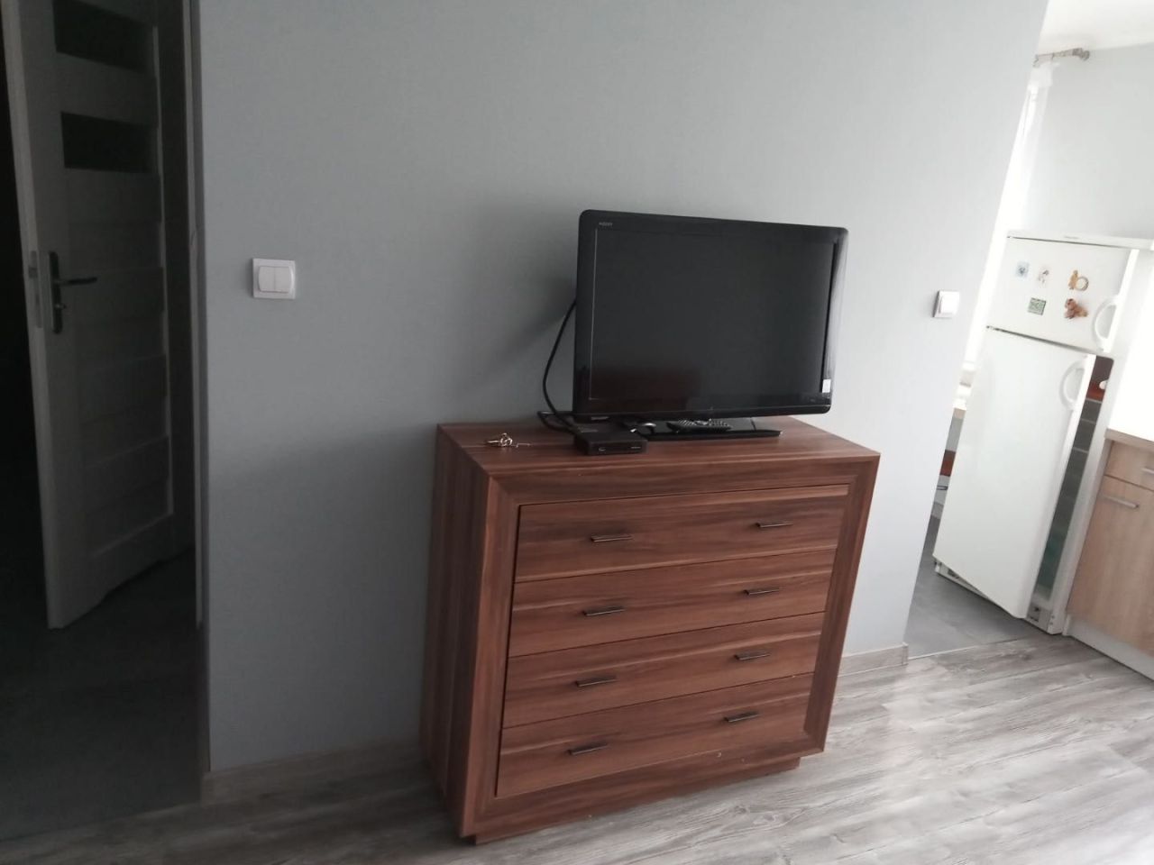 Mieszkanie 1-pokojowe Małogoszcz. Zdjęcie 2