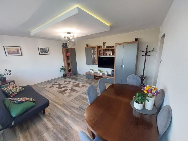 Mieszkanie 2-pokojowe Bełchatów, os. Okrzei. Zdjęcie 1