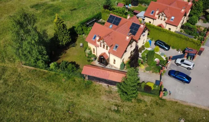 bliźniak, 4 pokoje Krępice, ul. Akacjowa