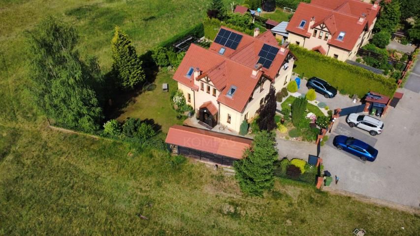 bliźniak, 4 pokoje Krępice, ul. Akacjowa. Zdjęcie 2