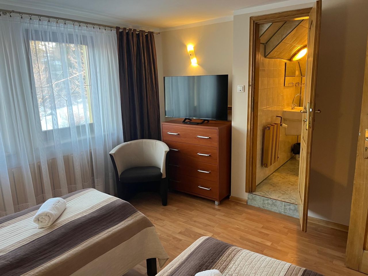 Hotel/pensjonat Wisła Głębce, ul. Dworcowa. Zdjęcie 34