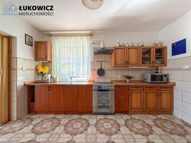 dom wolnostojący, 6 pokoi Ujsoły. Zdjęcie 26