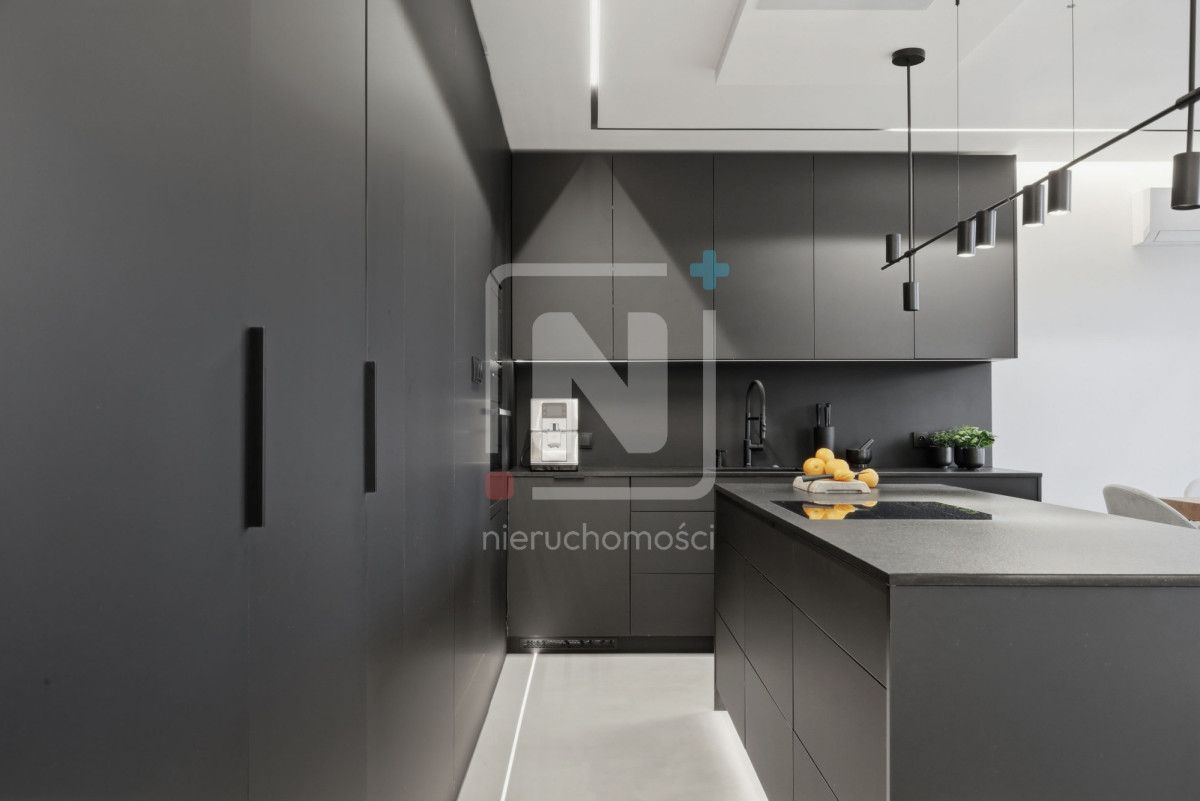 Mieszkanie 4-pokojowe Warszawa Włochy, ul. Wschodu Słońca. Zdjęcie 2