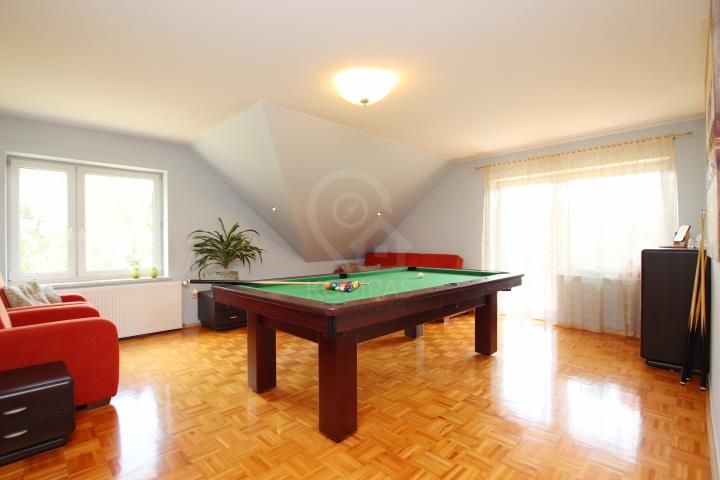 dom wolnostojący, 7 pokoi Mąkoszyce. Zdjęcie 13