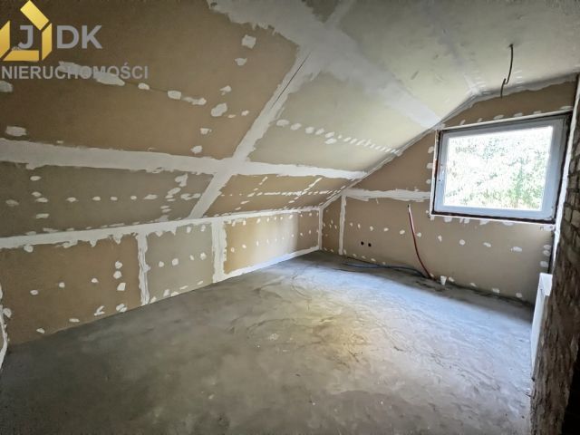 dom wolnostojący, 5 pokoi Lasocin. Zdjęcie 16