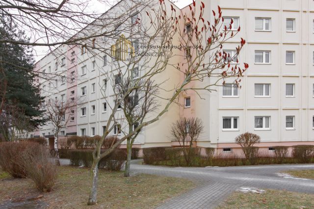 Mieszkanie 3-pokojowe Oleśnica, ul. Mikołaja Kopernika. Zdjęcie 2