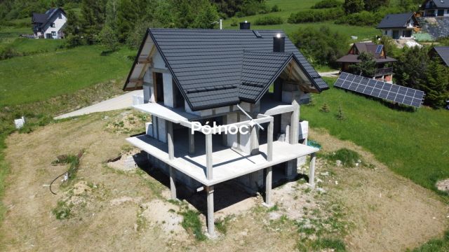 dom wolnostojący, 5 pokoi Knurów. Zdjęcie 3