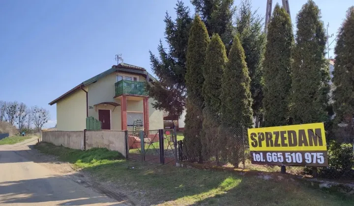 dom wolnostojący, 2 pokoje Łabiszyn, ul. Bydgoska