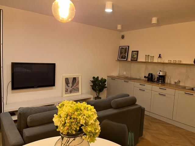 Mieszkanie 4-pokojowe Wrocław, Most św. Antoniego. Zdjęcie 2