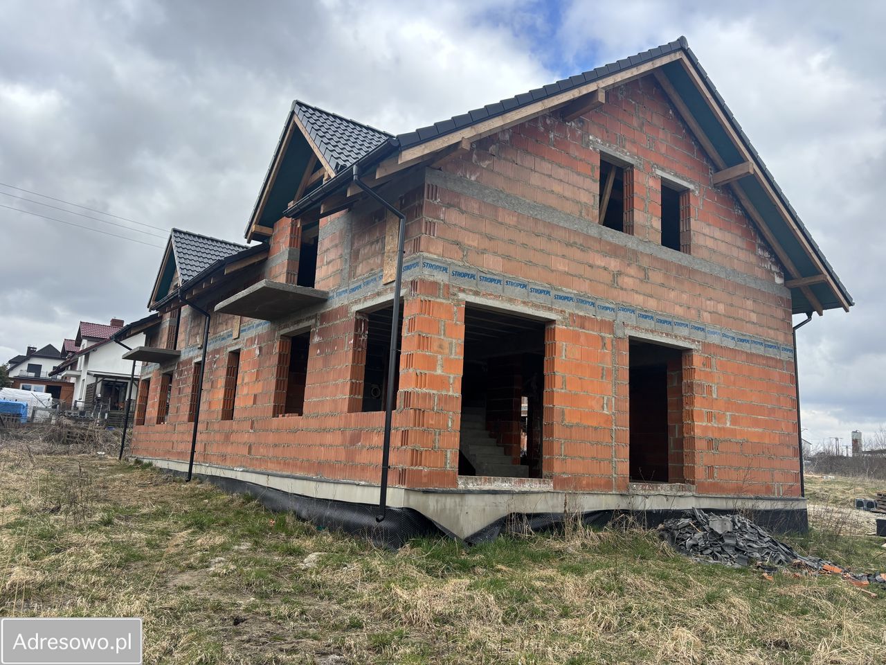 dom wolnostojący, 5 pokoi Trzemeszno. Zdjęcie 2