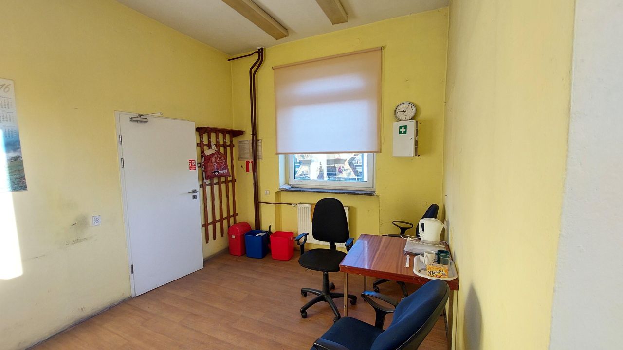 Biuro Jelenia Góra, ul. Krakowska. Zdjęcie 33
