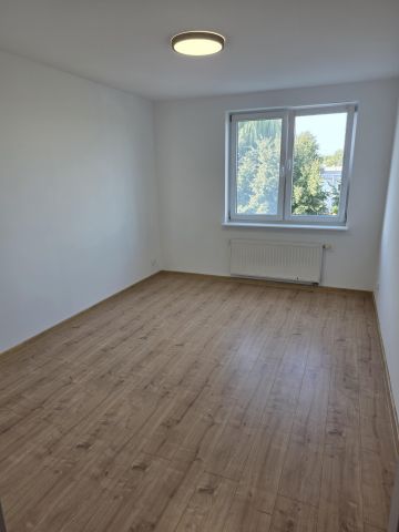 Mieszkanie 2-pokojowe Poznań Naramowice, ul. Juranda. Zdjęcie 1