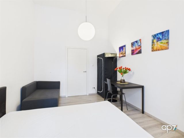 Mieszkanie 3-pokojowe Kraków Śródmieście, ul. marsz. Józefa Piłsudskiego. Zdjęcie 7