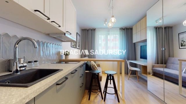 Mieszkanie 4-pokojowe Kraków Czyżyny, ul. bp. Piotra Tomickiego. Zdjęcie 16