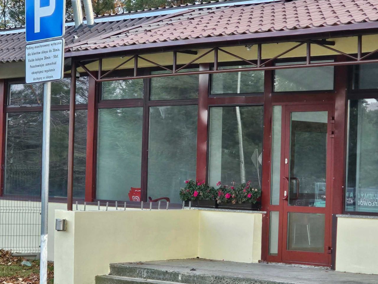 Lokal Borzygniew, ul. Wałbrzyska. Zdjęcie 7