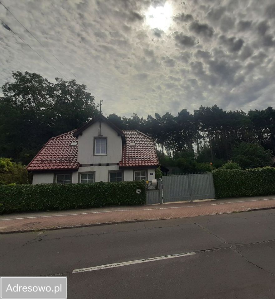 dom wolnostojący, 6 pokoi Lubniewice, ul. Jana Pawła II. Zdjęcie 1