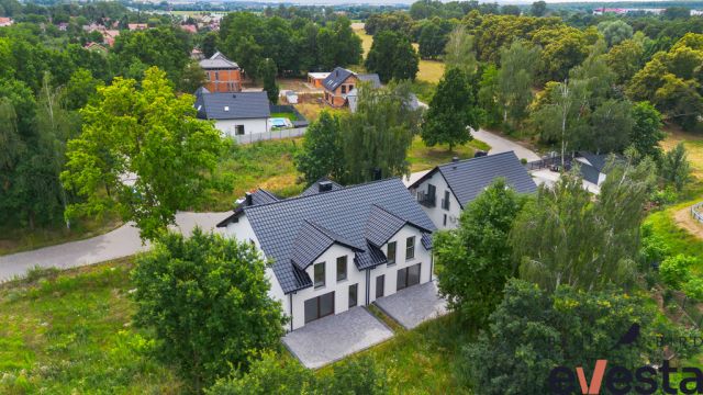 bliźniak, 5 pokoi Legnica. Zdjęcie 20