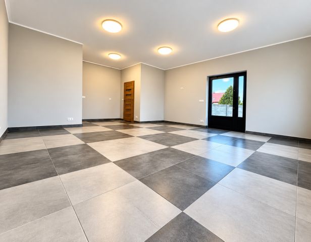 Lokal Rzeszów, ul. Myśliwska. Zdjęcie 2