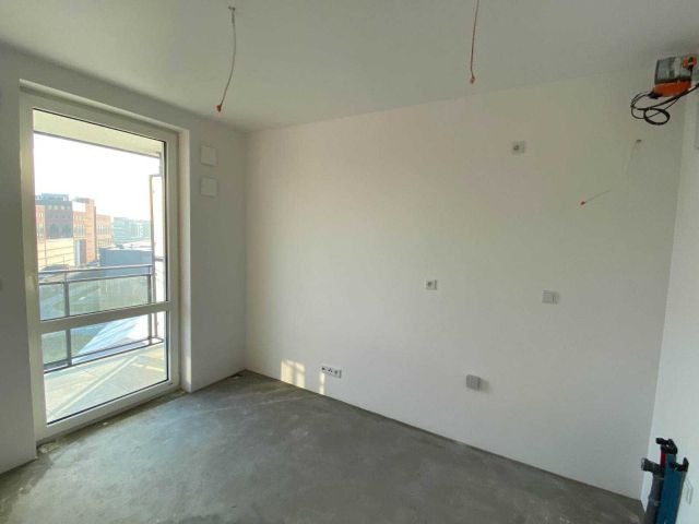 Mieszkanie 1-pokojowe Warszawa Włochy, ul. Wiktoryn. Zdjęcie 1