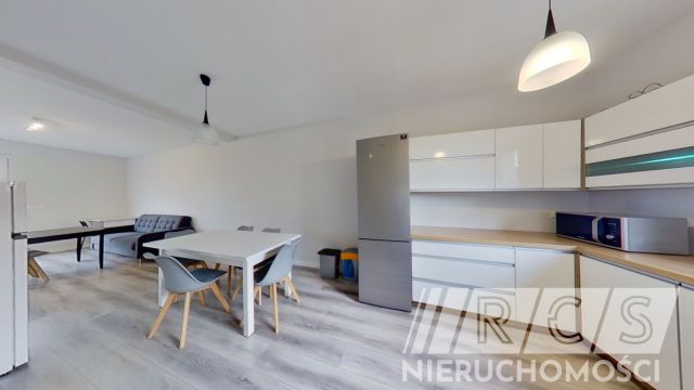 dom szeregowy, 5 pokoi Tyniec Mały. Zdjęcie 3