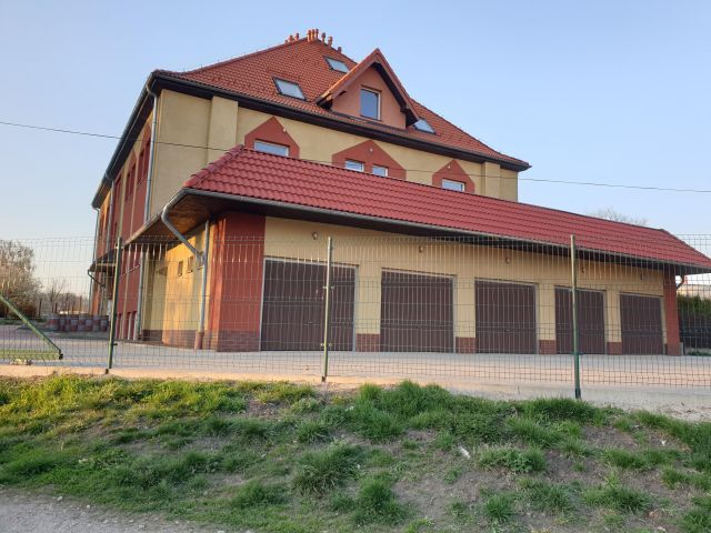 Lokal Kamienna Góra Daleszów Górny, ul. Jeleniogórska. Zdjęcie 6
